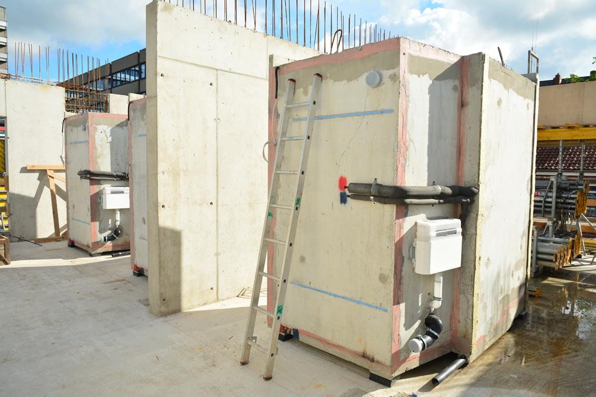 Baustelle mit Fertigmodulen