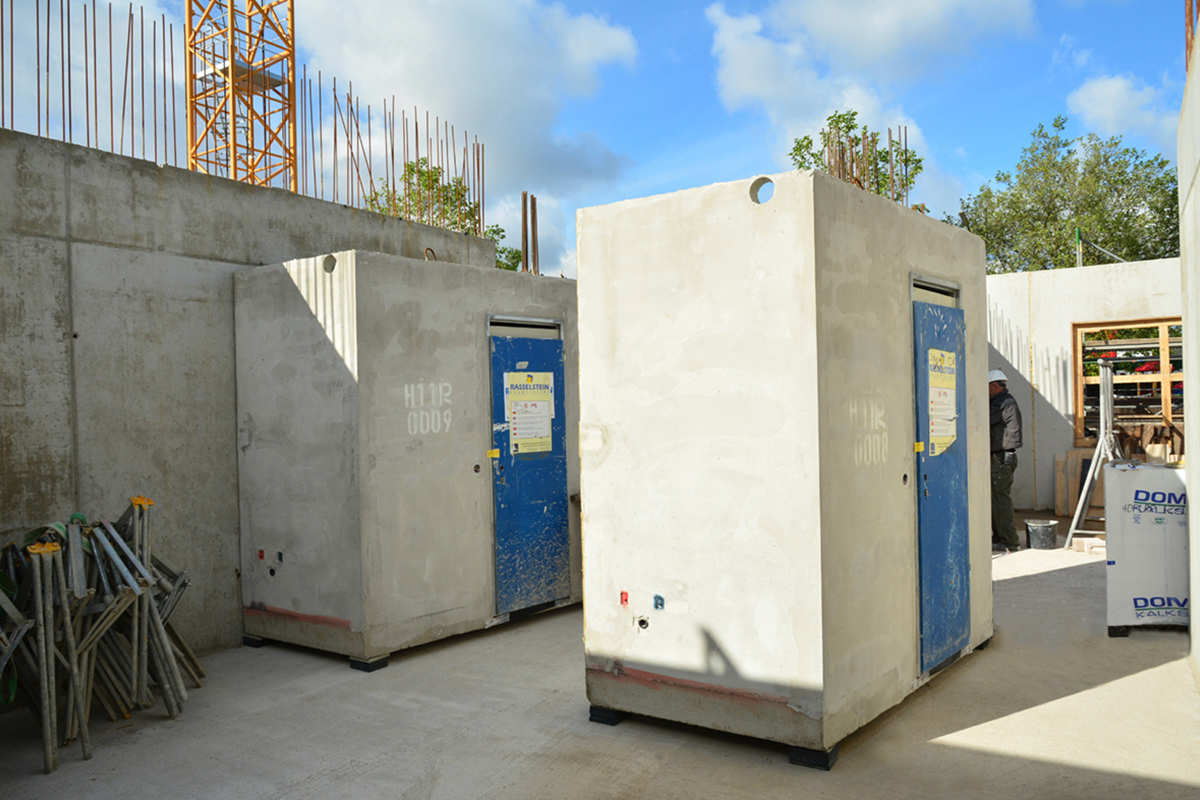 Fertigmodule auf der Baustelle in Hamburg